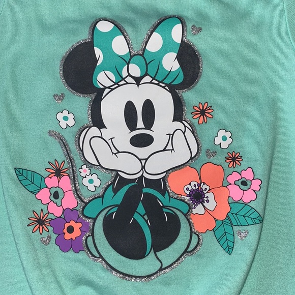 Minnie Mouse top - Picture 2 of 4